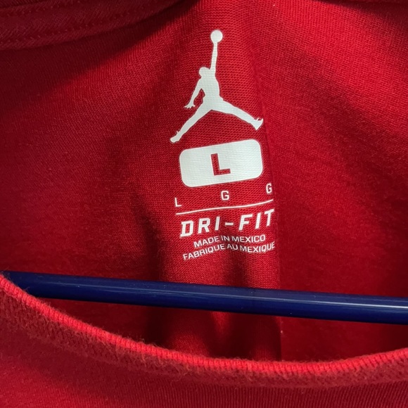 Air Jordan T-shirt - Picture 2 of 3